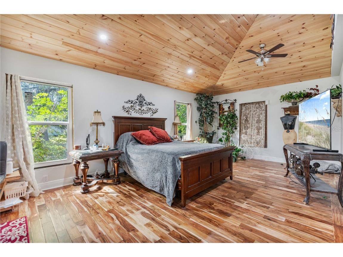 Bayview Avenue New Smyrna Beach FL 32168 V4940973 image23