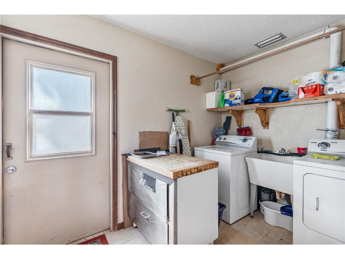 Bayview Avenue New Smyrna Beach FL 32168 V4940973 image47