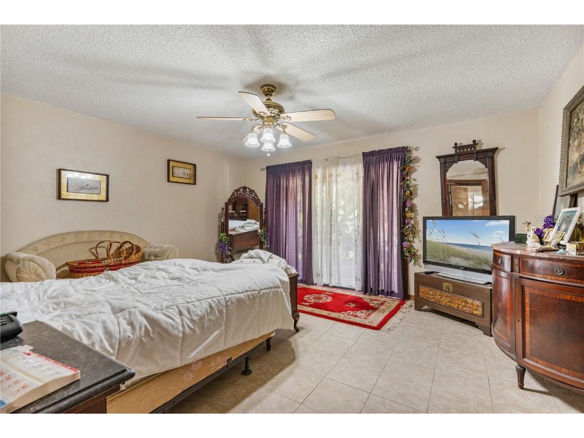 Bayview Avenue New Smyrna Beach FL 32168 V4940973 image48