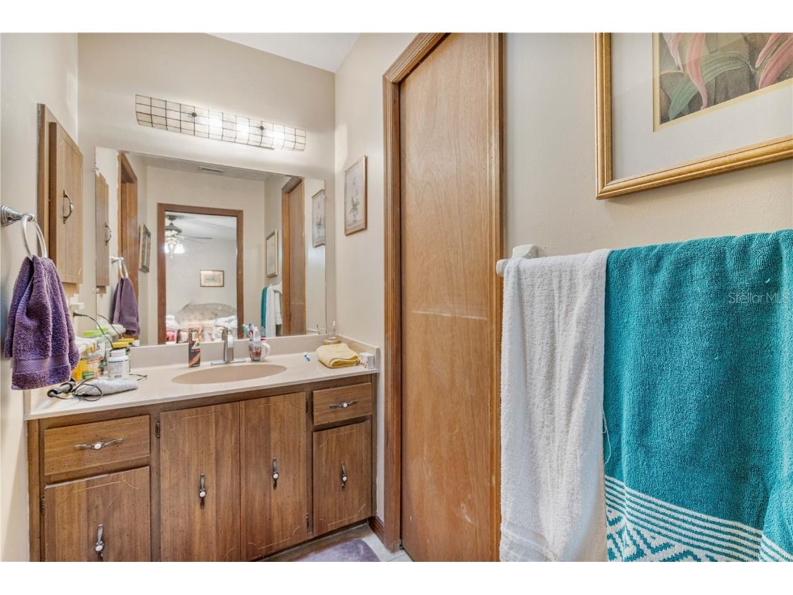 Bayview Avenue New Smyrna Beach FL 32168 V4940973 image53