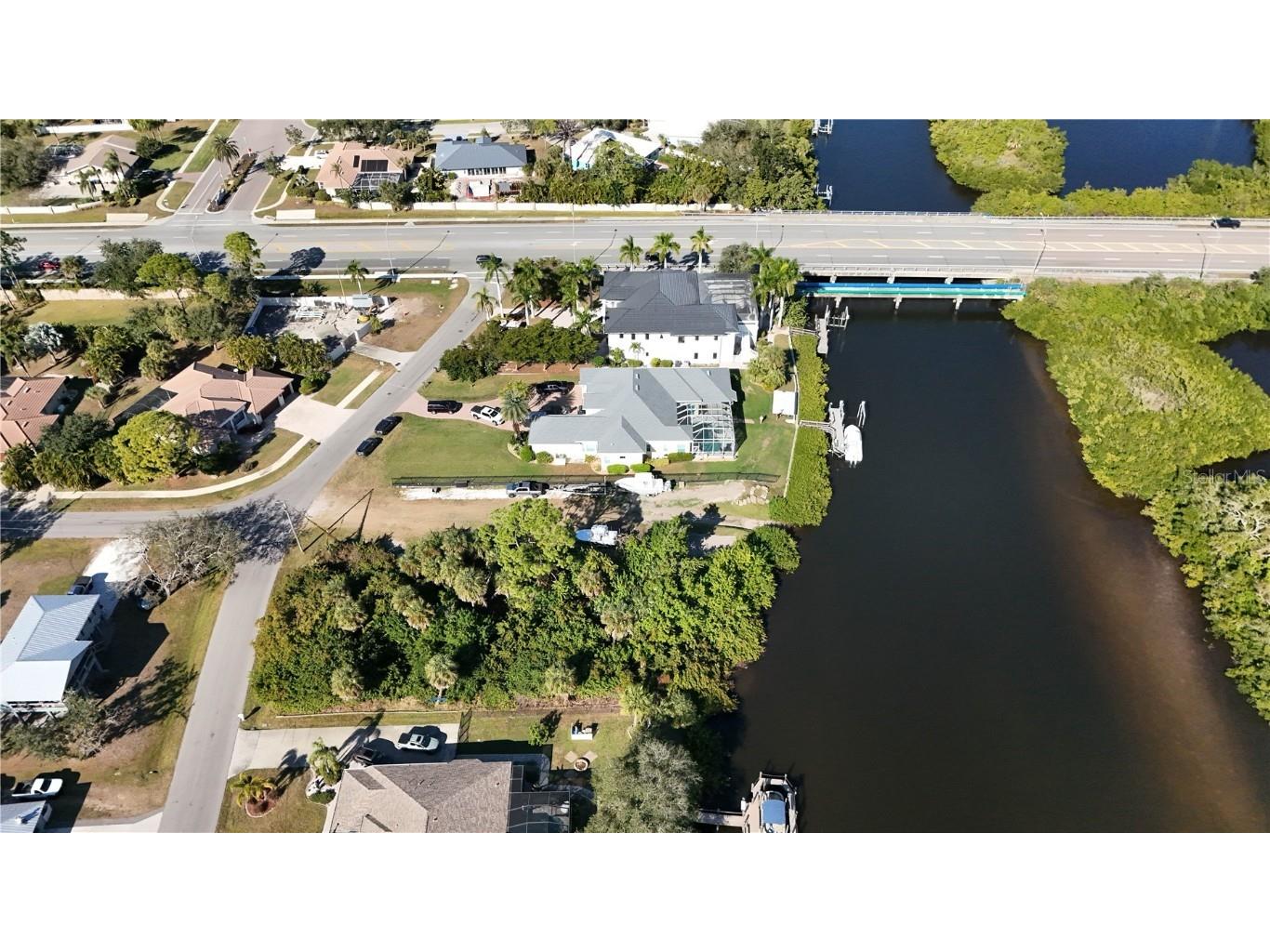 Bayview Drive Nokomis FL 34275 - SHAKETT CREEK A4673285 image3