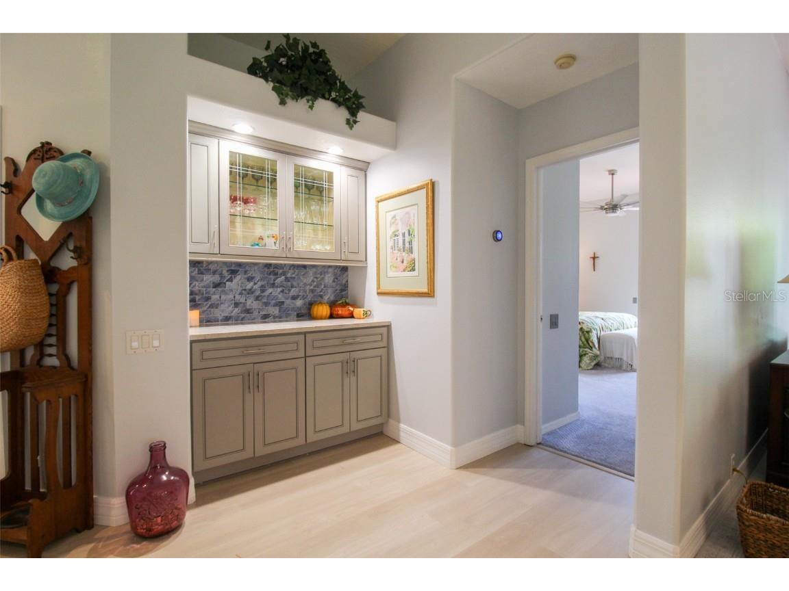  Bradenton FL 34202 A4550645 image32