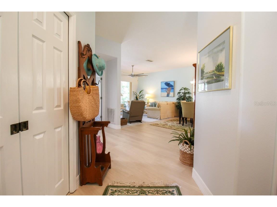  Bradenton FL 34202 A4550645 image9