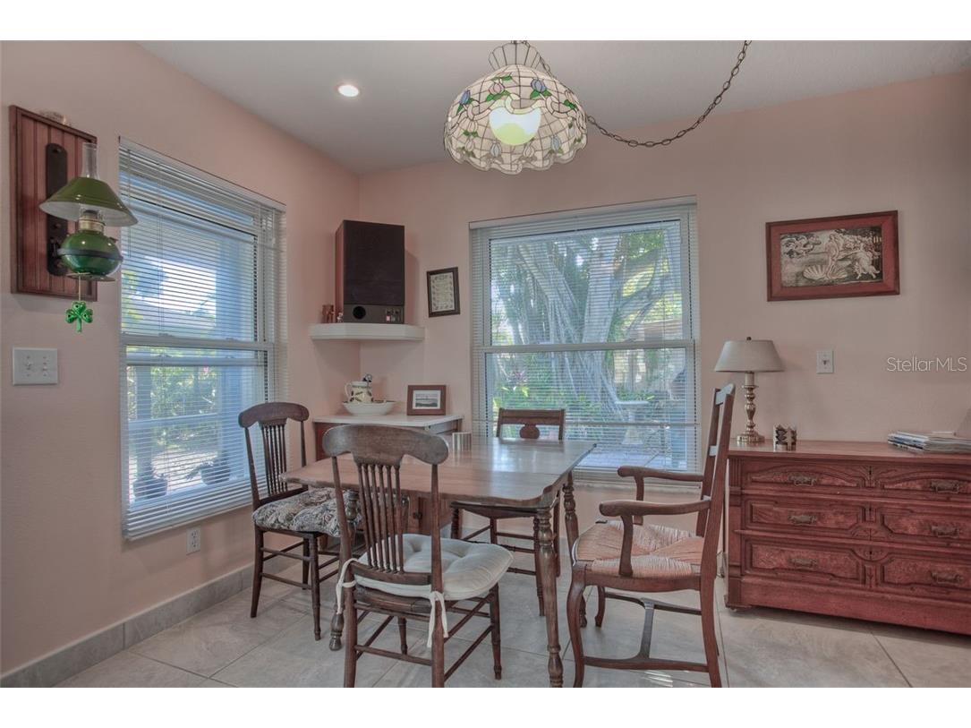  Bradenton FL 34209 A4415975 image8