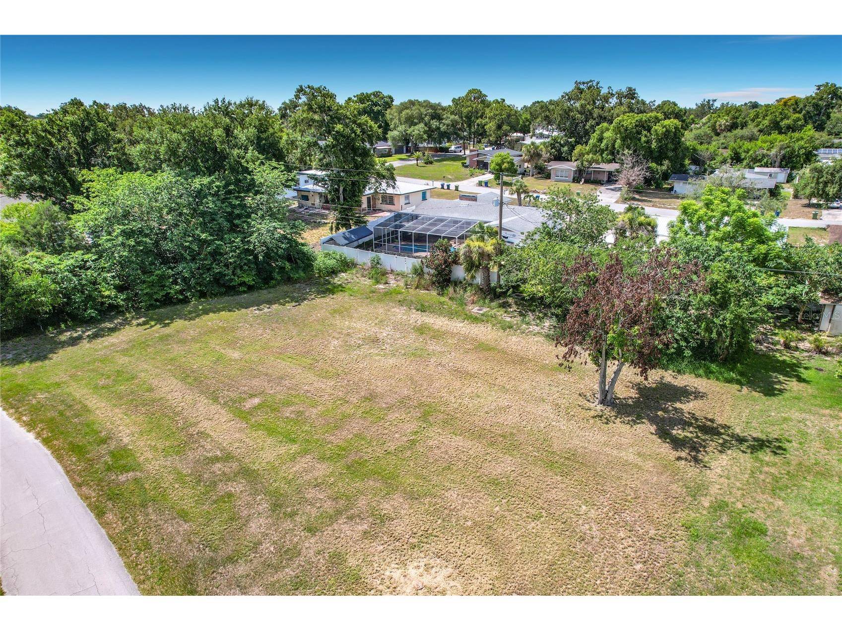 Brogden Court SE Winter Haven FL 33880 P4938999 image20