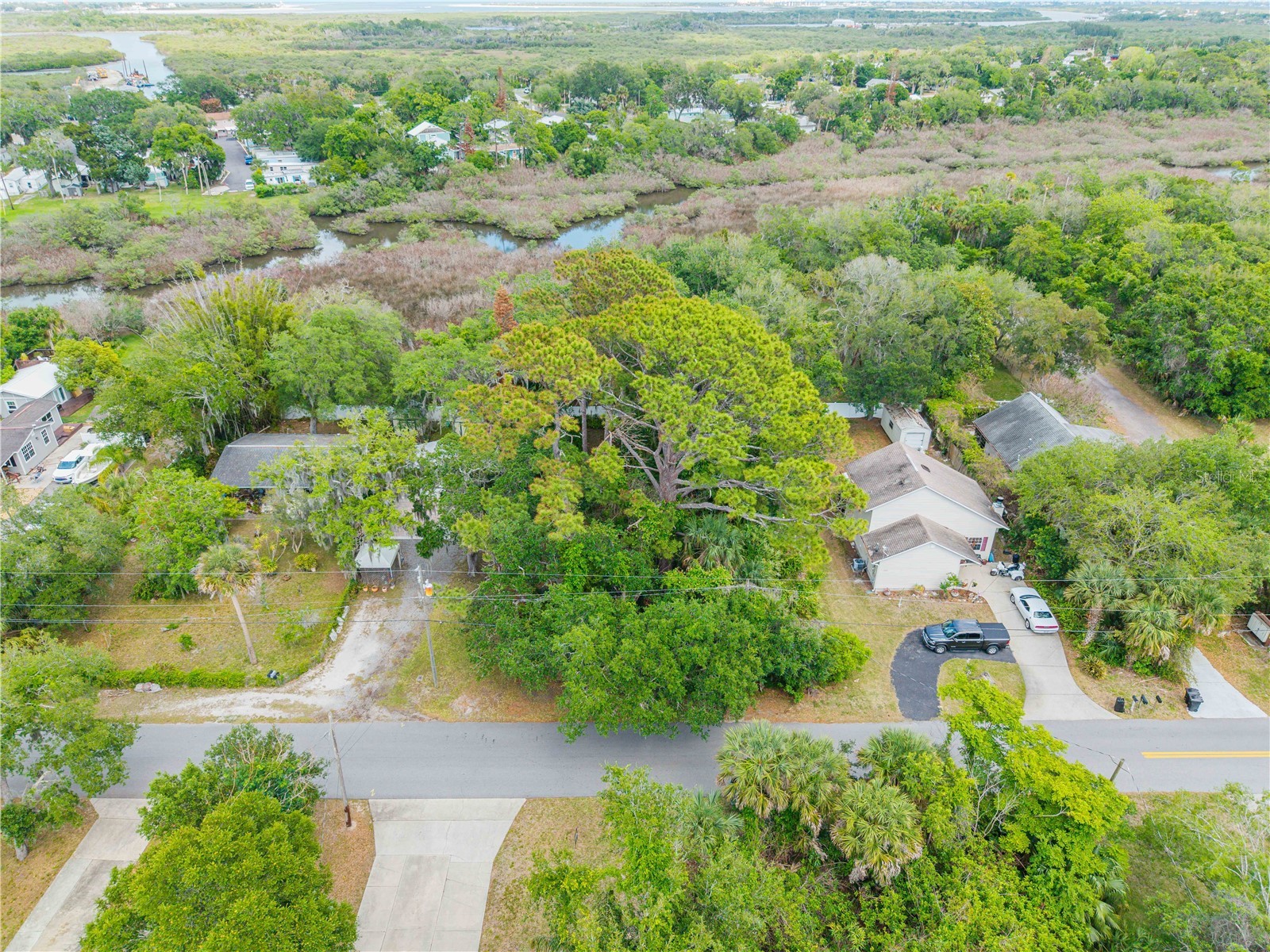 Brookline Avenue New Smyrna Beach FL 32168 NS1087876 image4