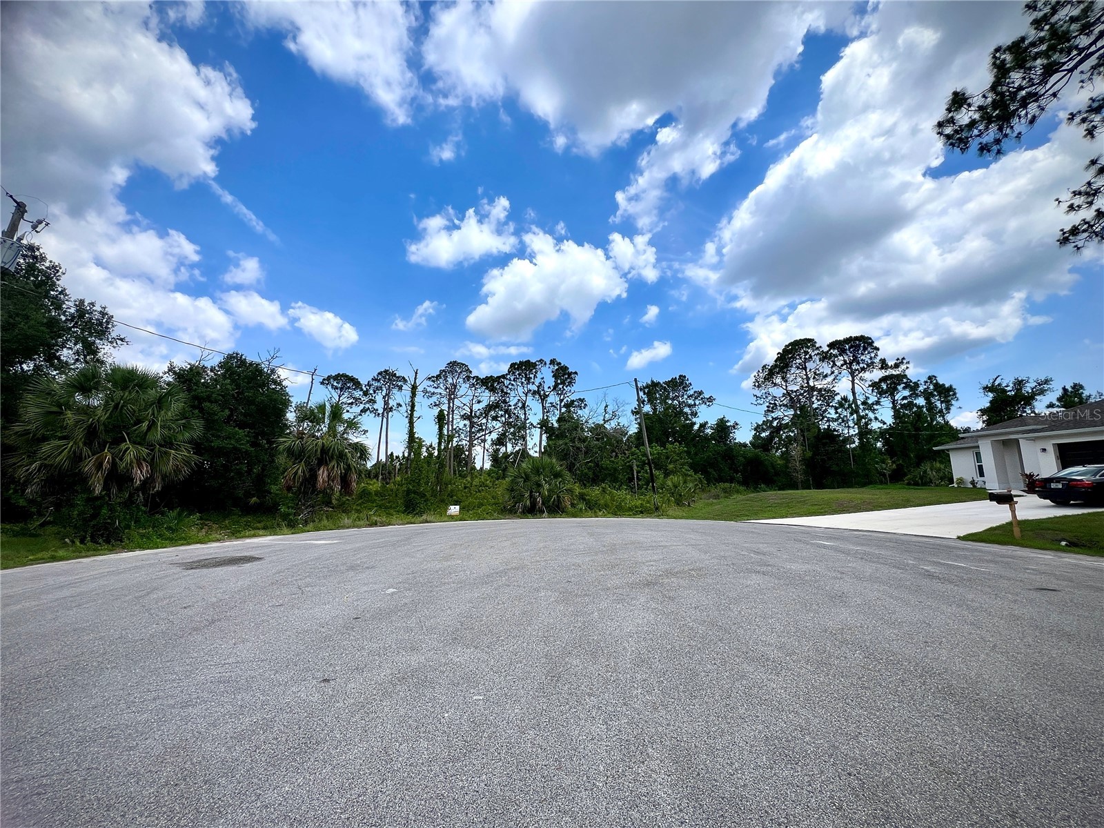 Burri Ct North Port FL 34288 A4685309 image2