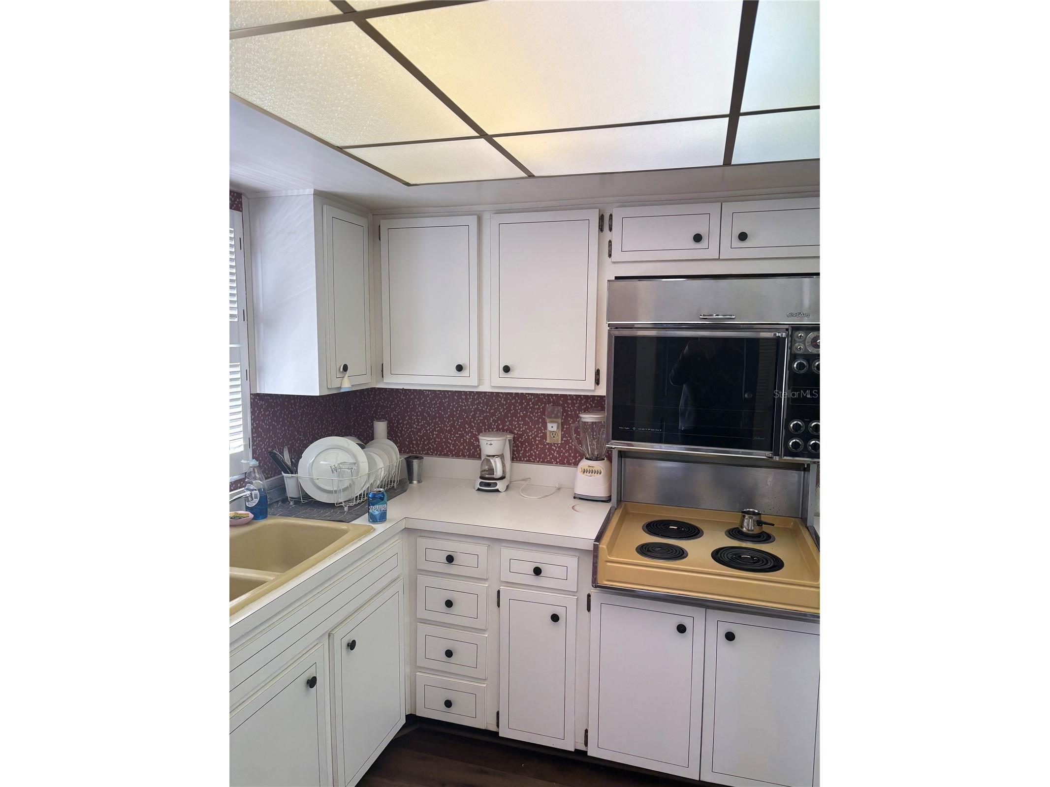  Belleair Bluffs FL 33770 TB8466977 image11