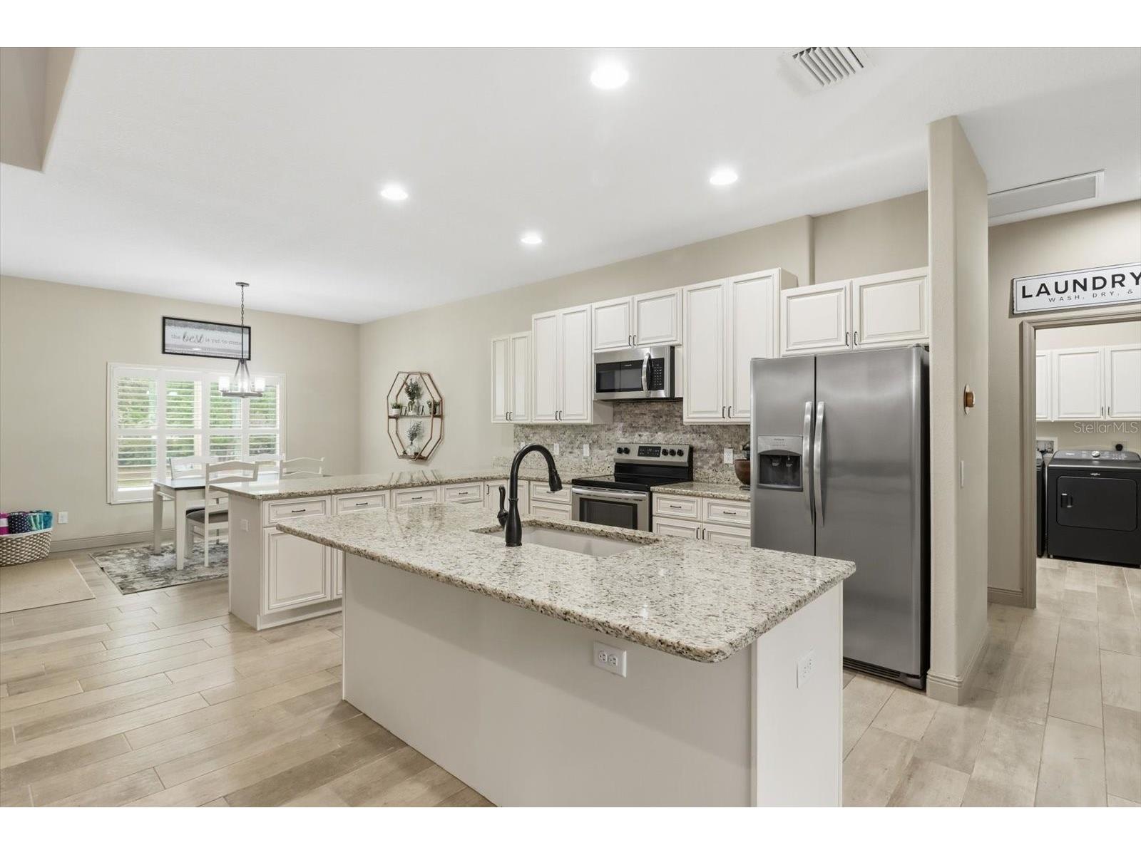  Beverly Hills FL 34465 W7884646 image15