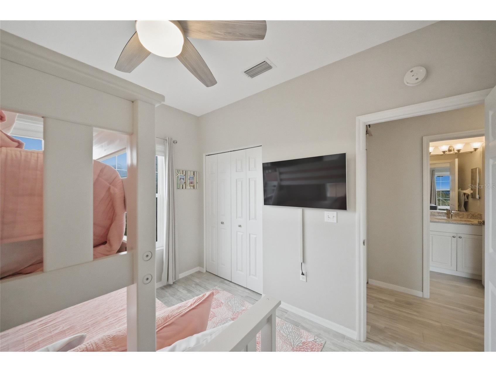 1473 Gulf Drive N Bradenton Beach FL 34217 A4695652 image32