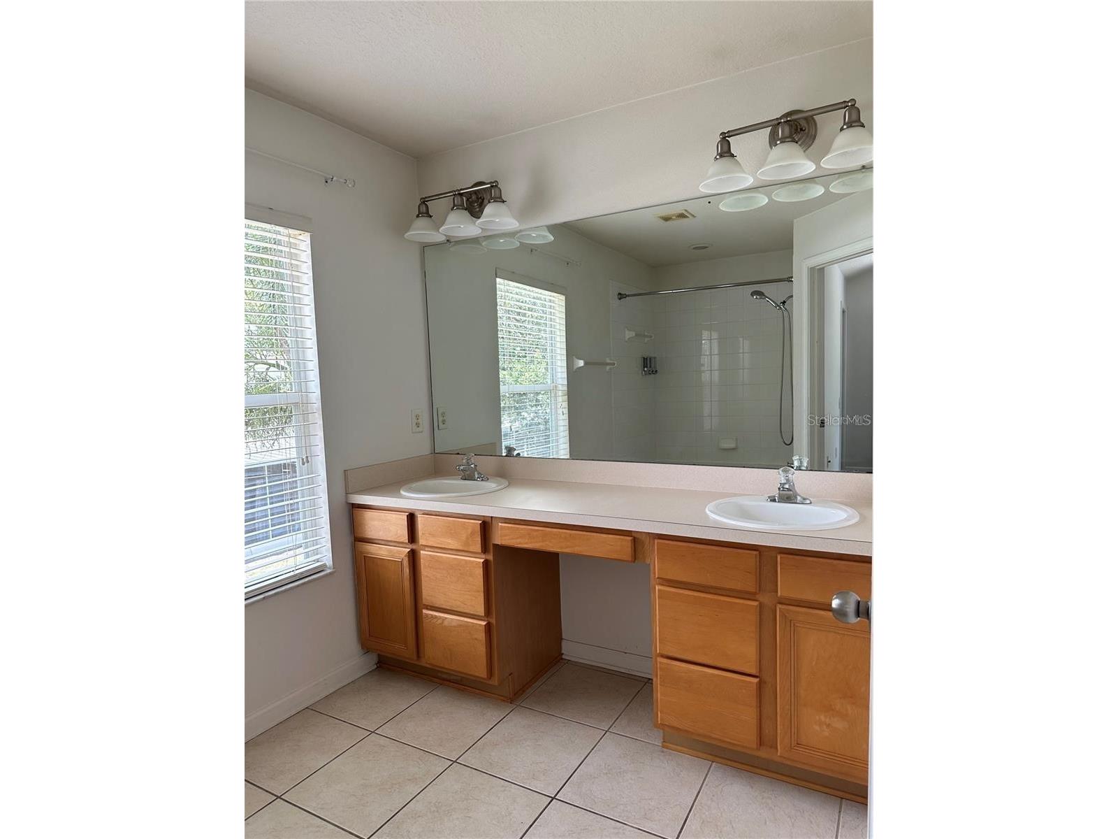  Bradenton FL 34201 A4695447 image15