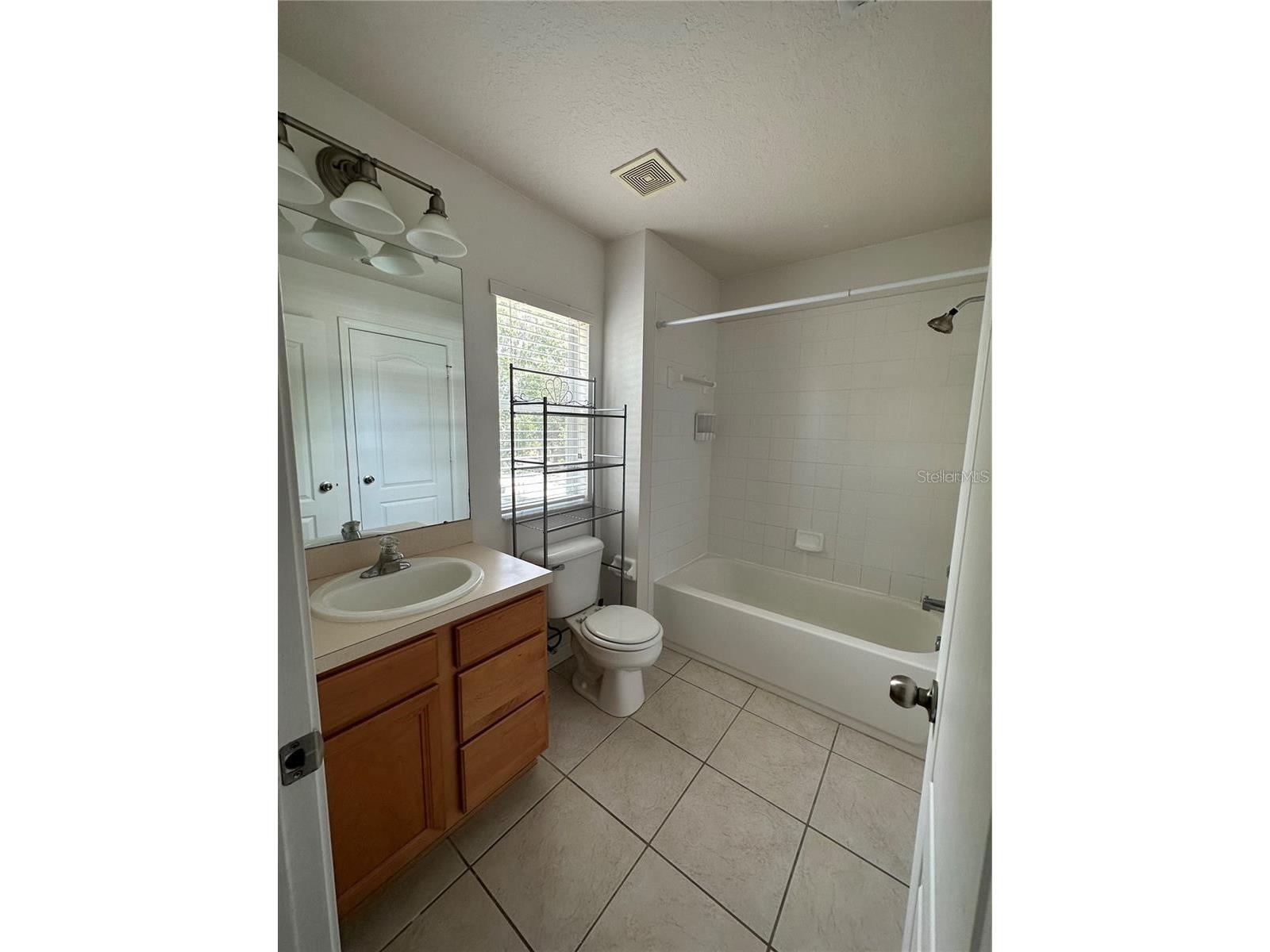  Bradenton FL 34201 A4695447 image19