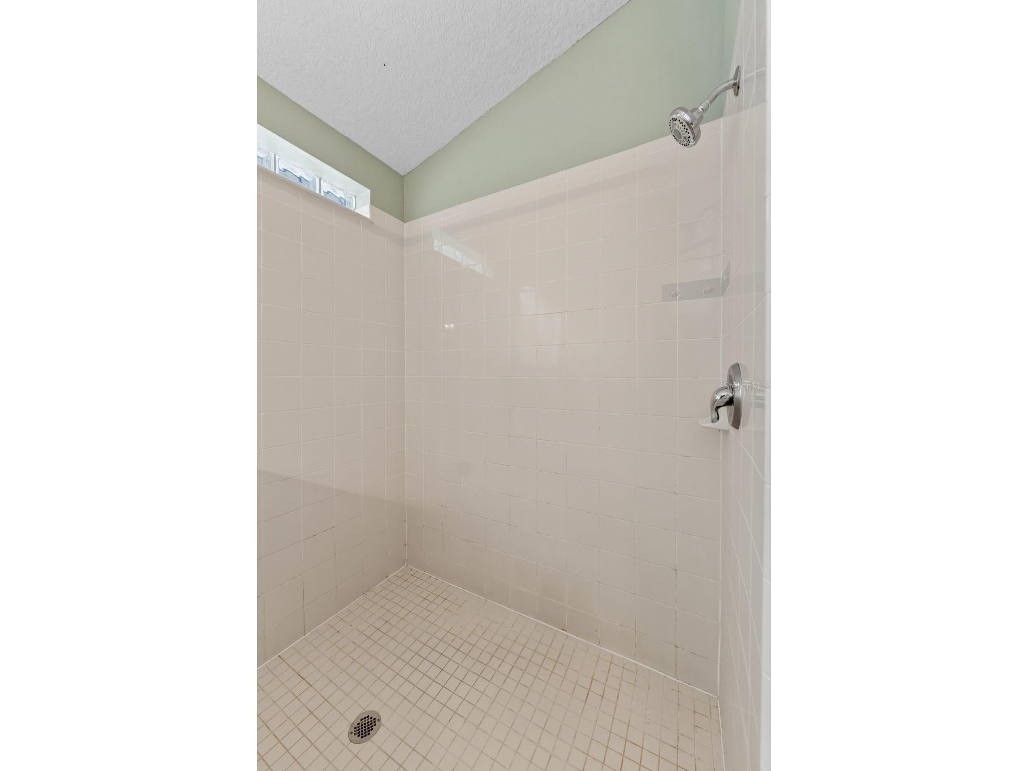  Bradenton FL 34203 A4695391 image24