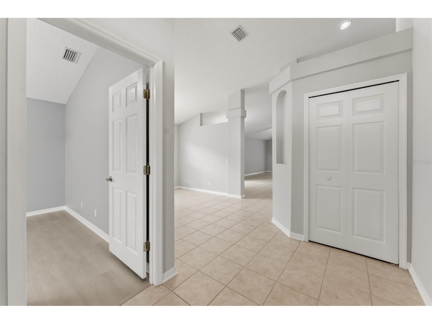  Bradenton FL 34203 A4695391 image8