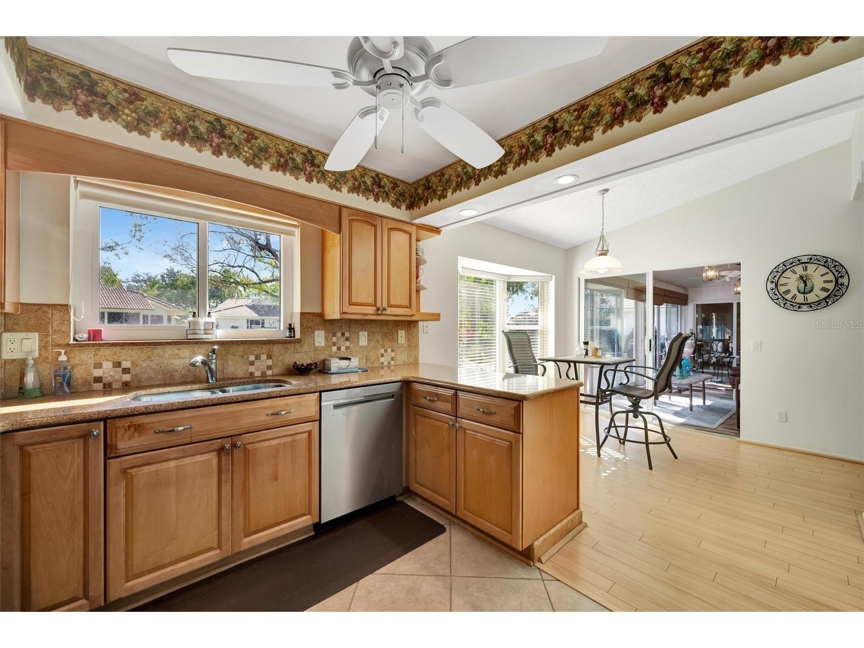  Bradenton FL 34203 A4695402 image30