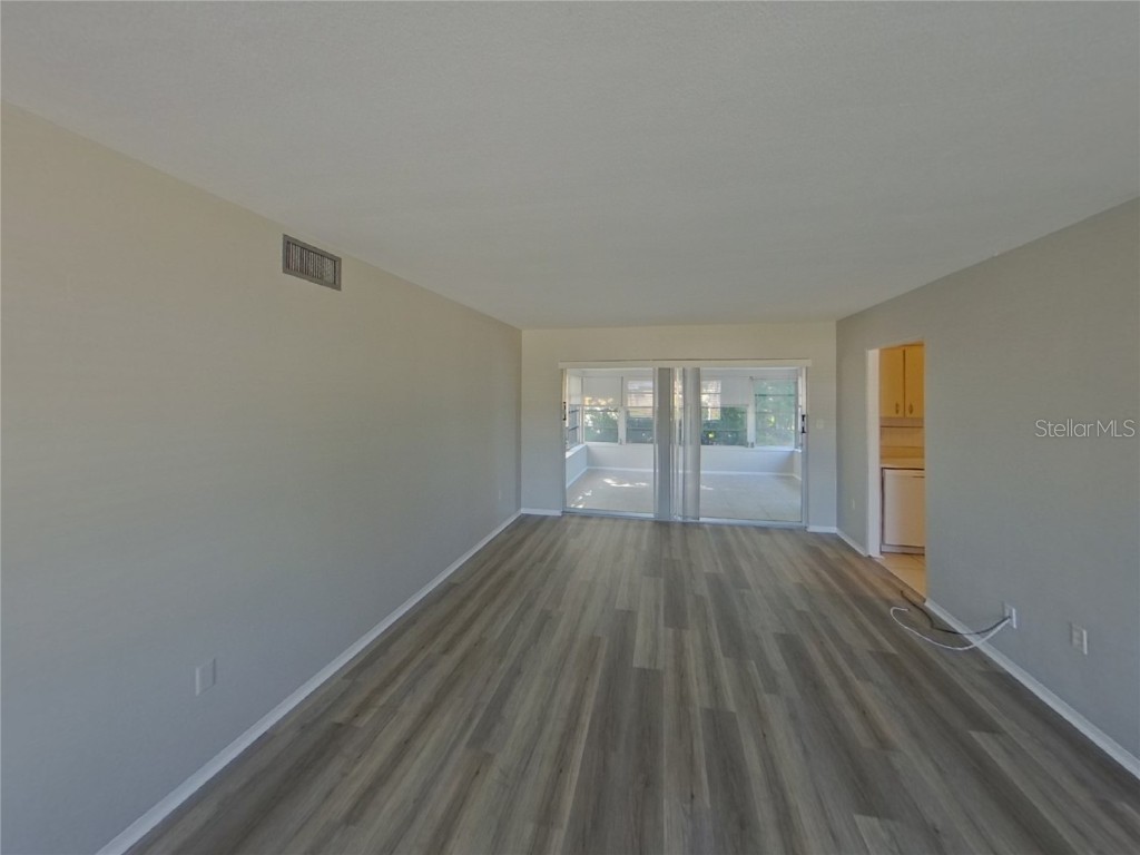  Bradenton FL 34207 TB8445977 image2