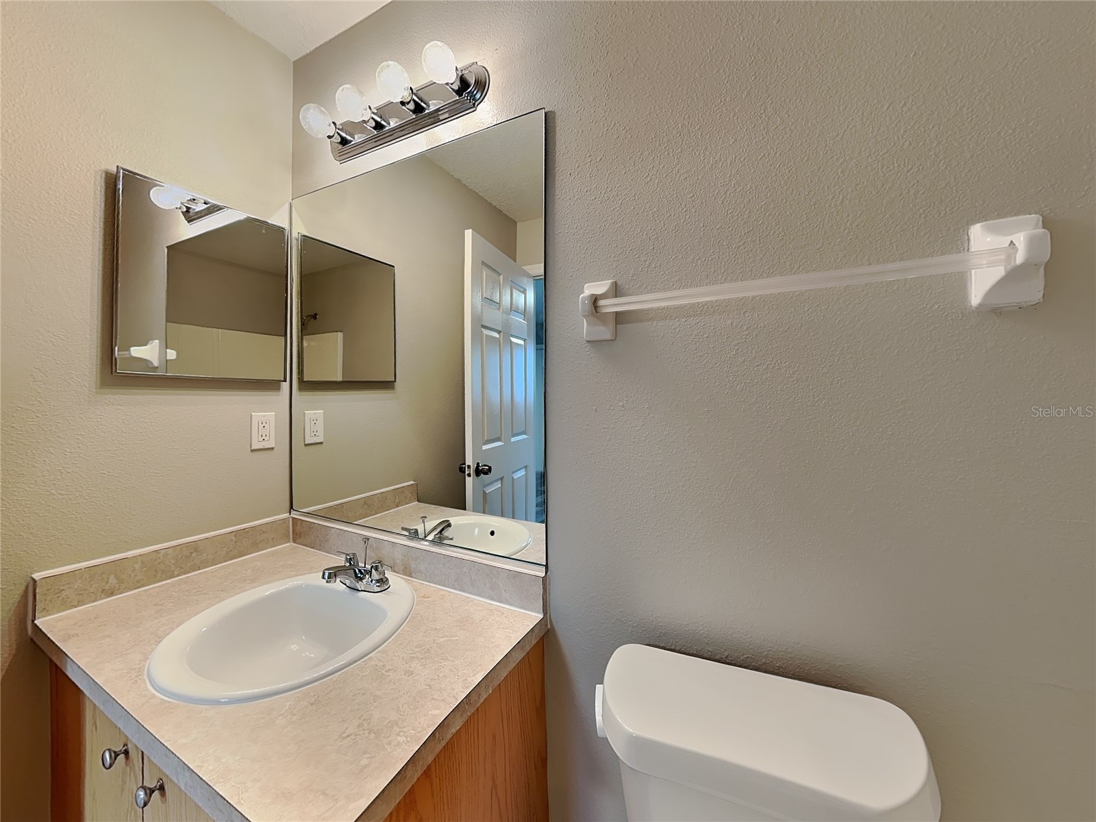  Bradenton FL 34208 TB8502581 image8