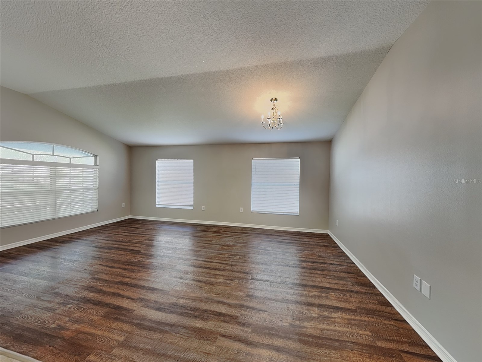  Brandon FL 33510 TB8464568 image2