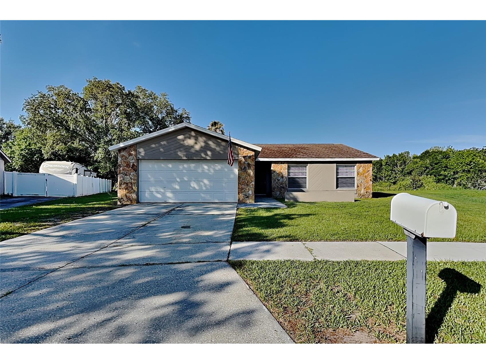  Brandon FL 33511 O6419721 image1