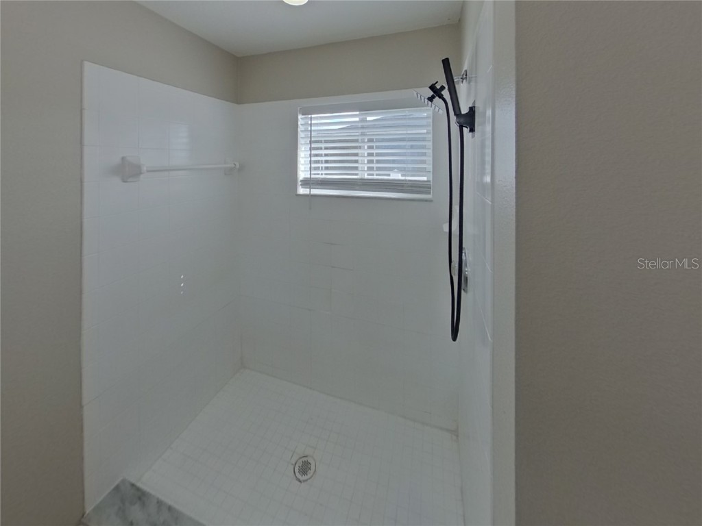  Brandon FL 33511 TB8445560 image9