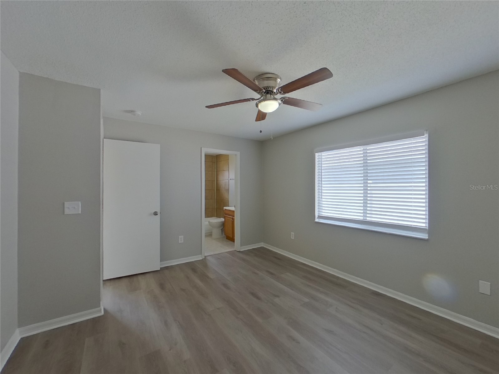  Brandon FL 33511 TB8510040 image6