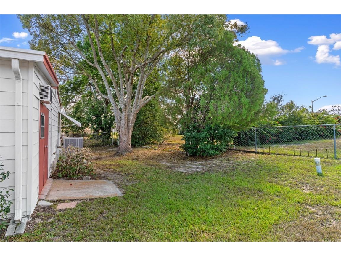  Brooksville FL 34613 W7880438 image33