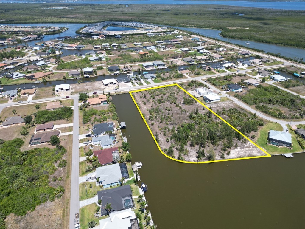 Calumet Port Charlotte FL 33981 - BURWELL WATERWAY D6141880 image3