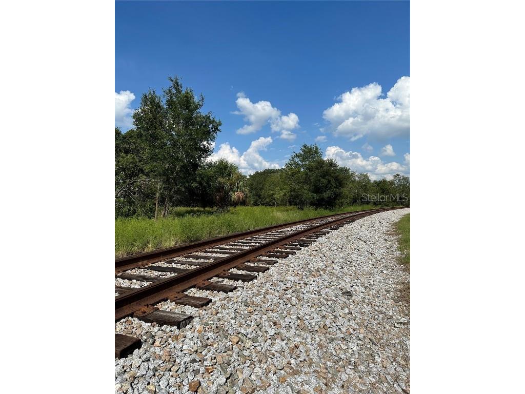 Canal Street E Mulberry FL 33860 U8198116 image4