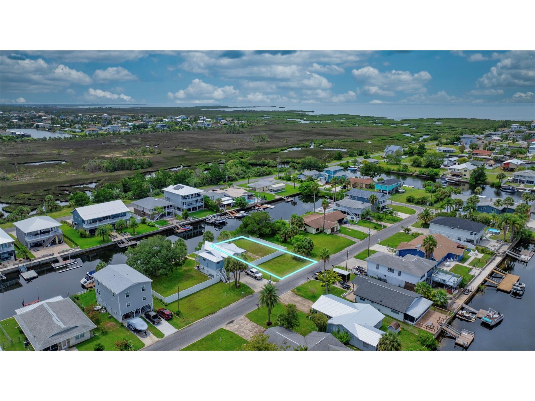 Centavo Court Hernando Beach FL 34607 G5106053 image3