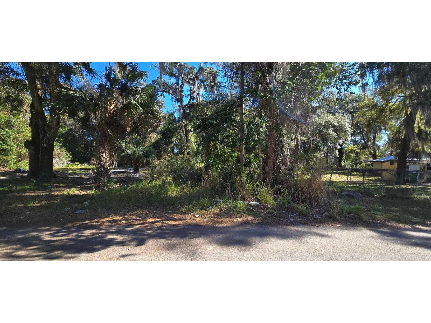 Center Street Crescent City FL 32112 V4940406 image1