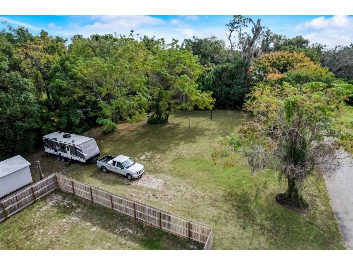 Central Avenue Coleman FL 33521 O6200408 image1