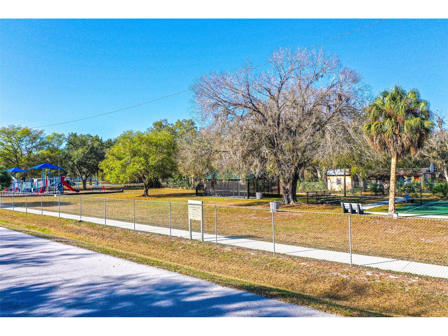 Central Avenue Mulberry FL 33860 L4959912 image1