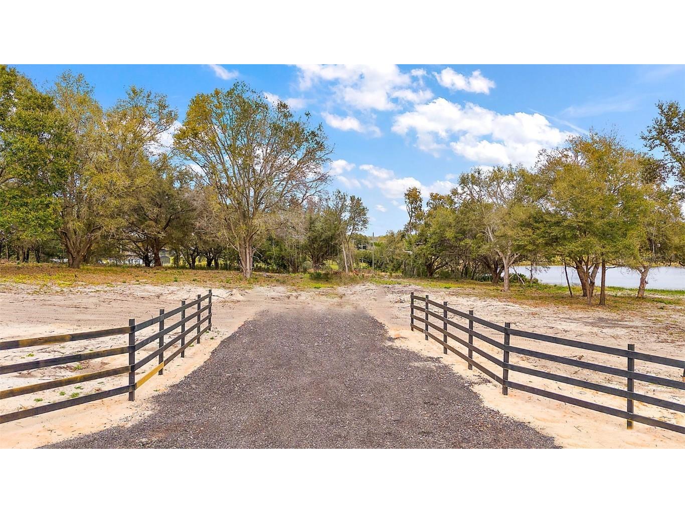 Cherry Lake Rd Groveland FL 34736 G5100563 image2