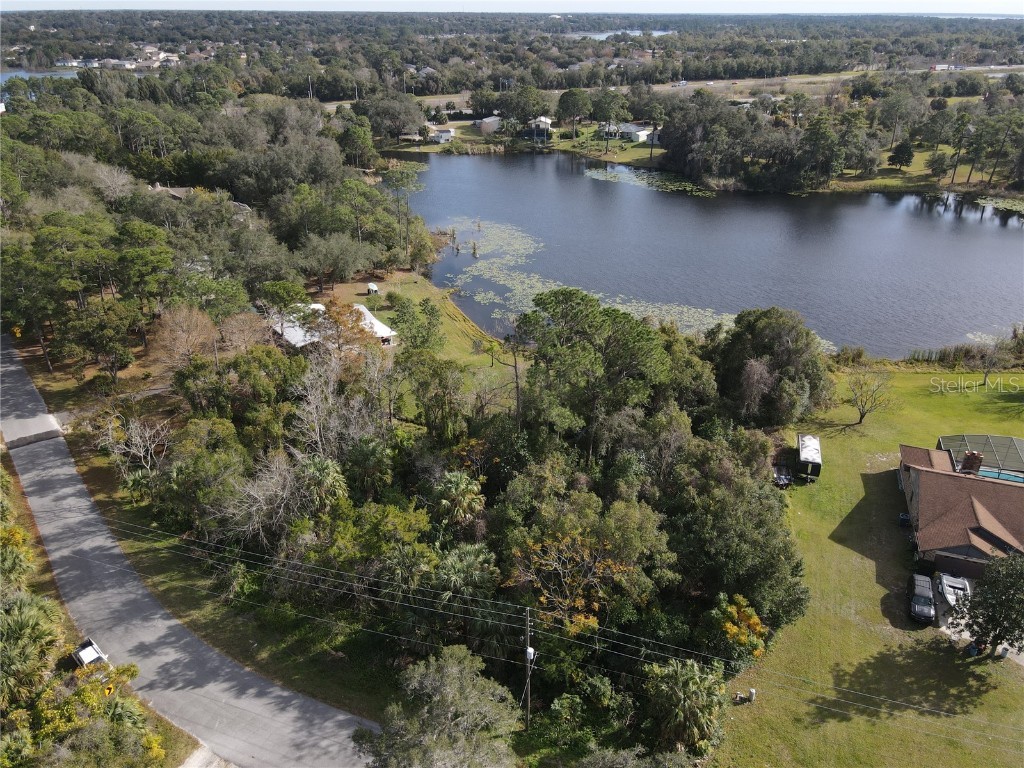 Collins Avenue Orange City FL 32763 - LAKE EMERALD V4934025 image1
