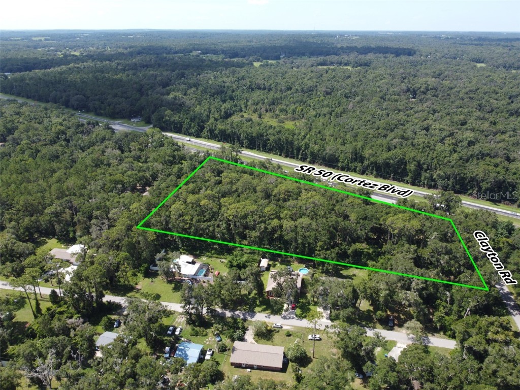 Cortez Boulevard Brooksville FL 34601 W7877200 image1