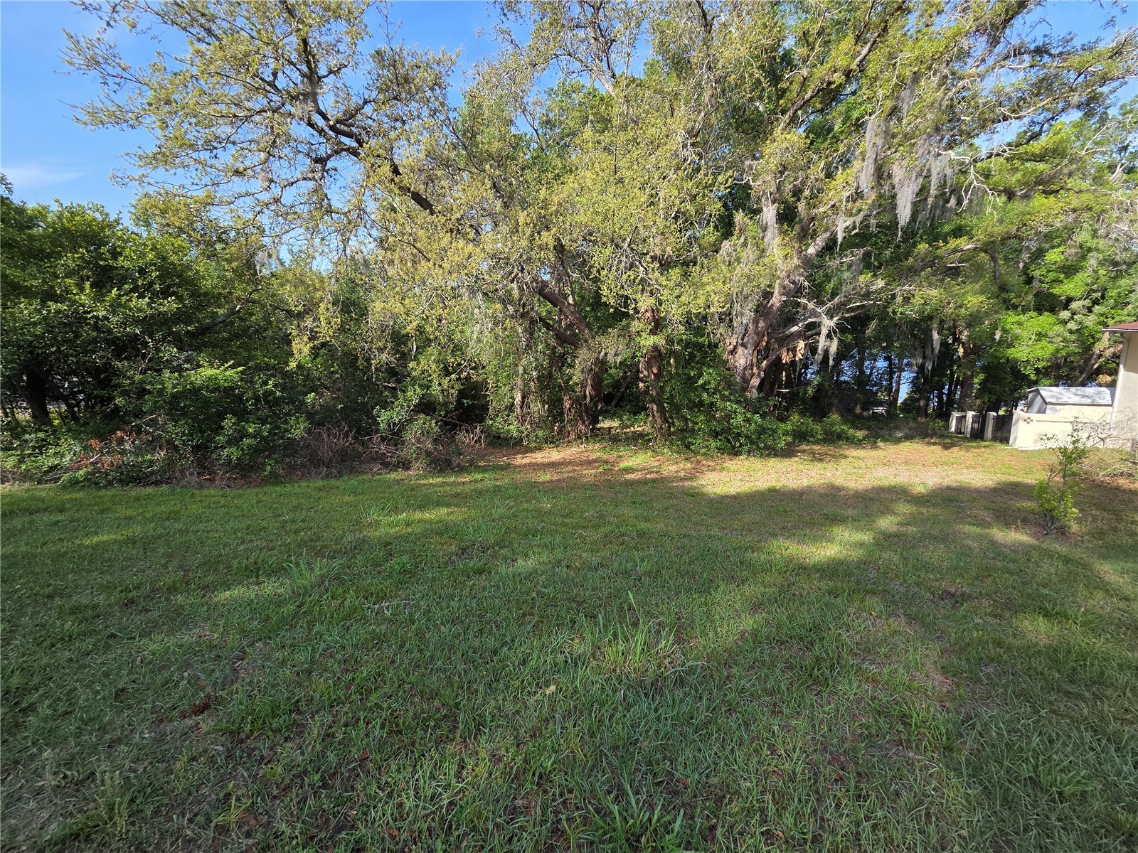 Country Club Road Eustis FL 32726 G5110726 image8