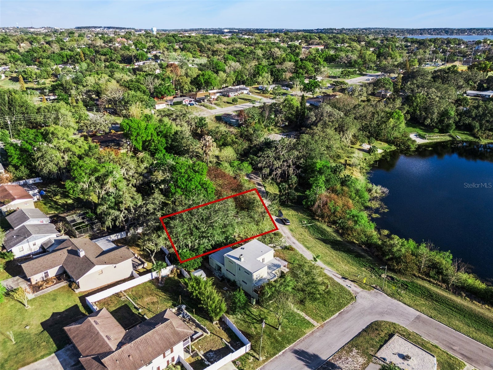 Crystal Lake Drive Clermont FL 34711 - Crystal Lake G5113758 image1