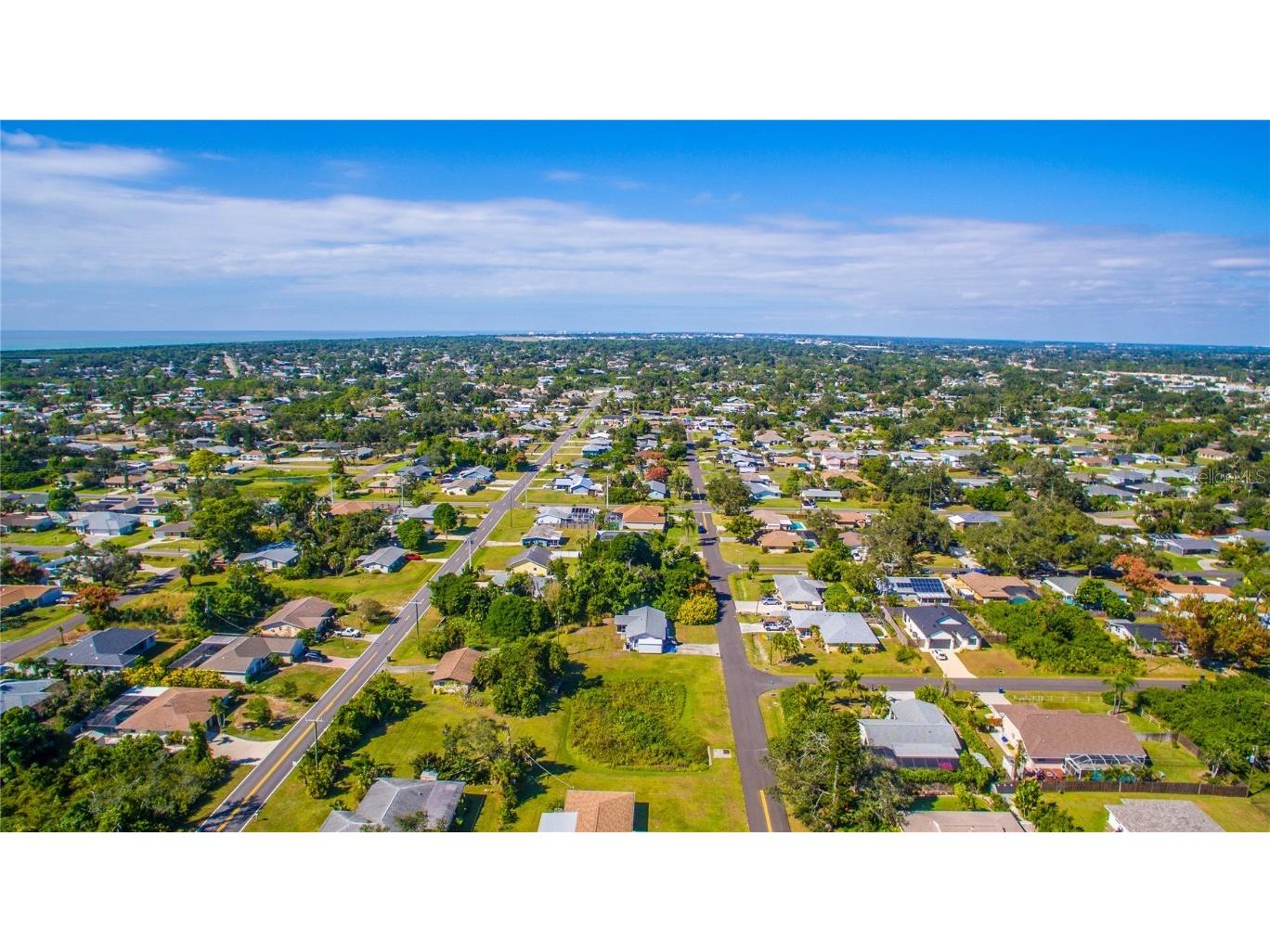 Crystal Road Venice FL 34293 A4670077 image5