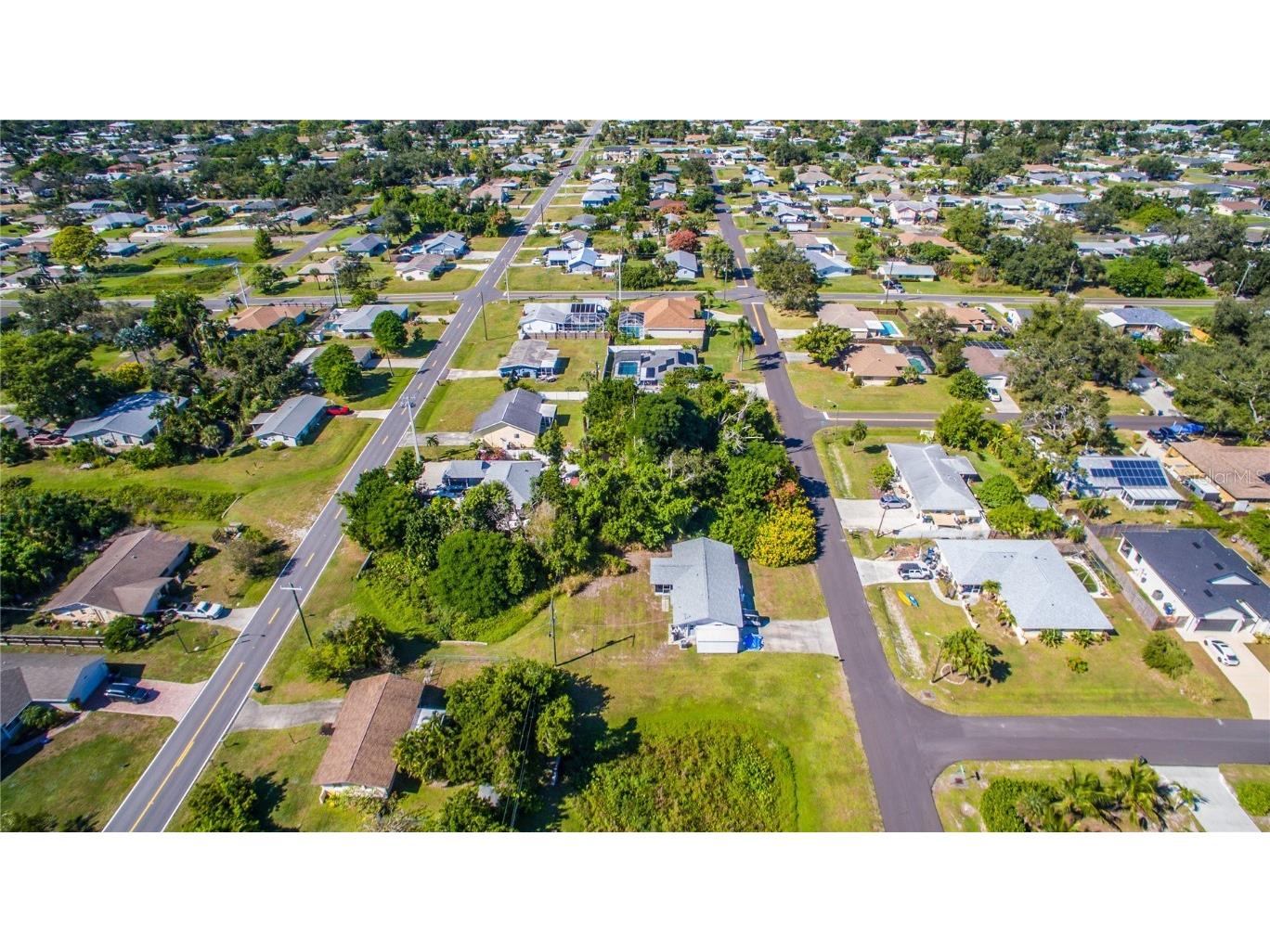 Crystal Road Venice FL 34293 A4670077 image7