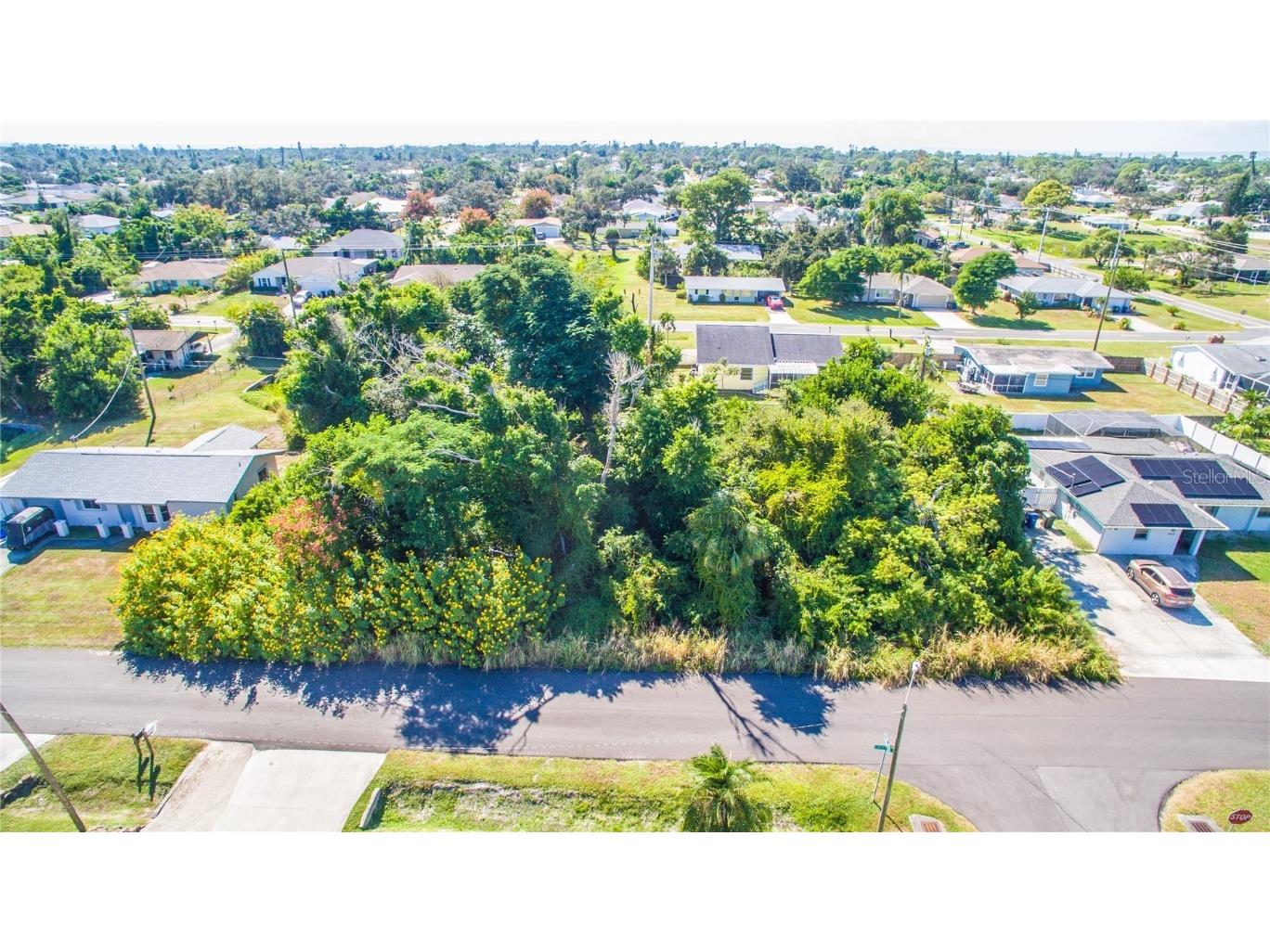 Crystal Road Venice FL 34293 A4670077 image9