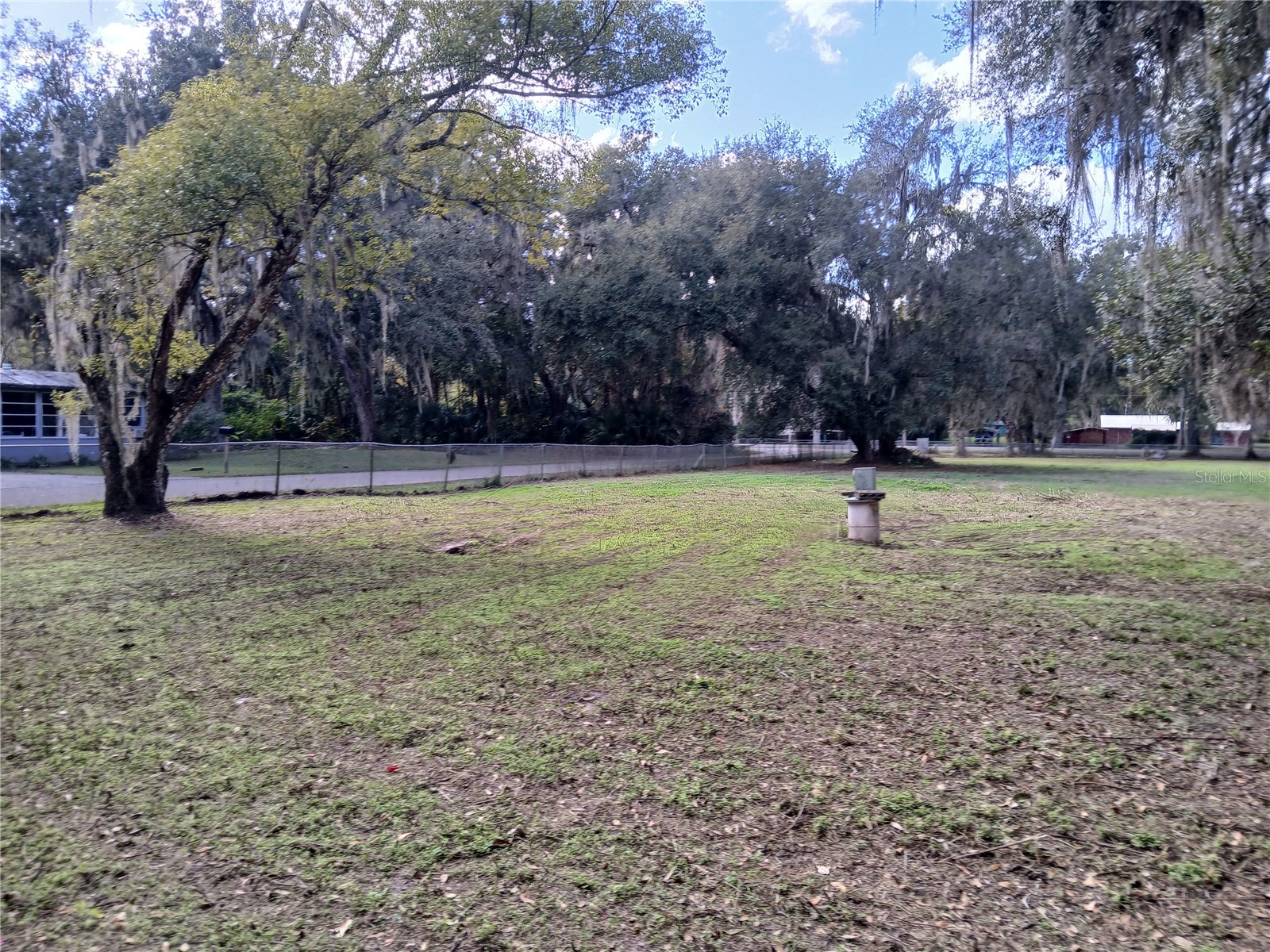 Cty Rd 434b Lake Panasoffkee FL 33538 G5106672 image5