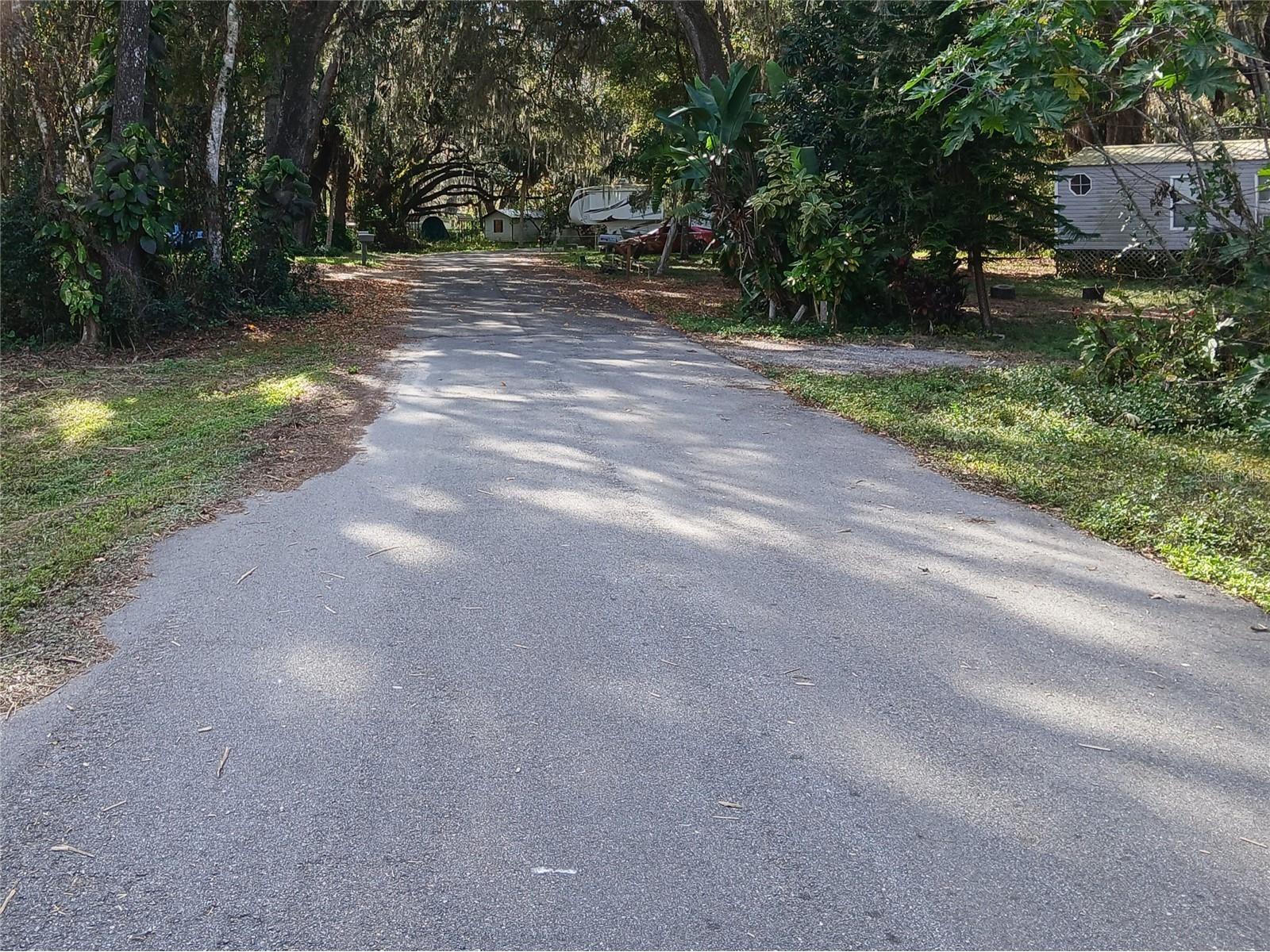 Cty Rd 434b Lake Panasoffkee FL 33538 G5106672 image8