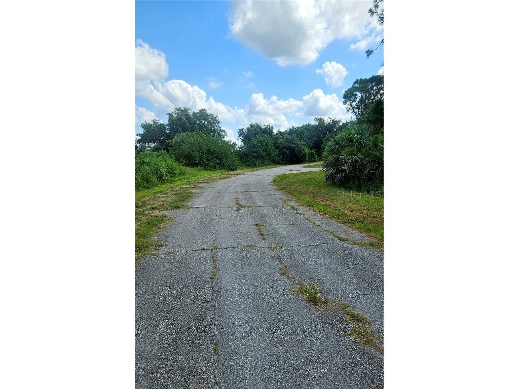 Custer Lot #25 Circle North Port FL 34288 C7512895 image4