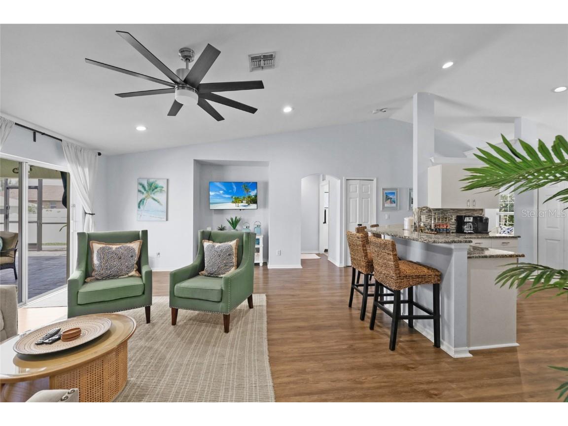  Cape Coral FL 33993 C7508948 image25