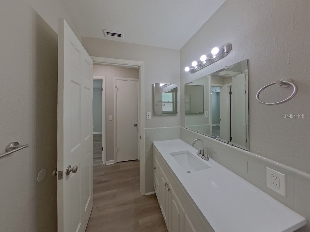  Clearwater FL 33756 TB8461433 image11