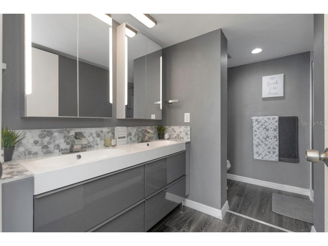  Clearwater FL 33760 TB8439872 image28