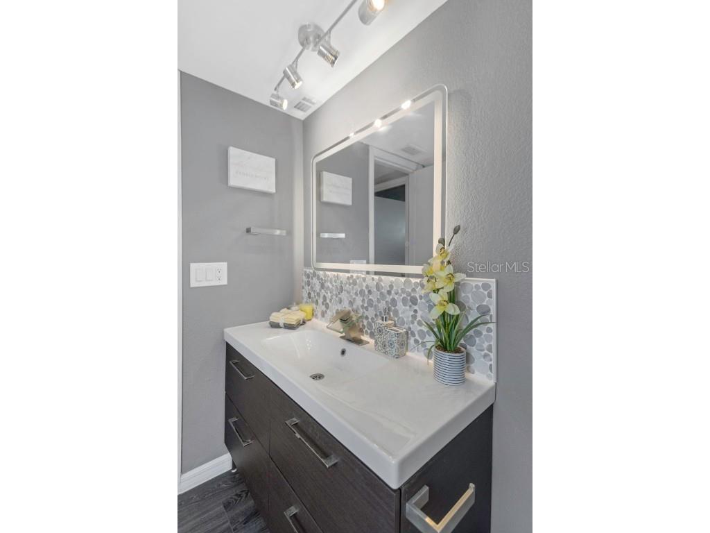  Clearwater FL 33760 TB8439872 image38