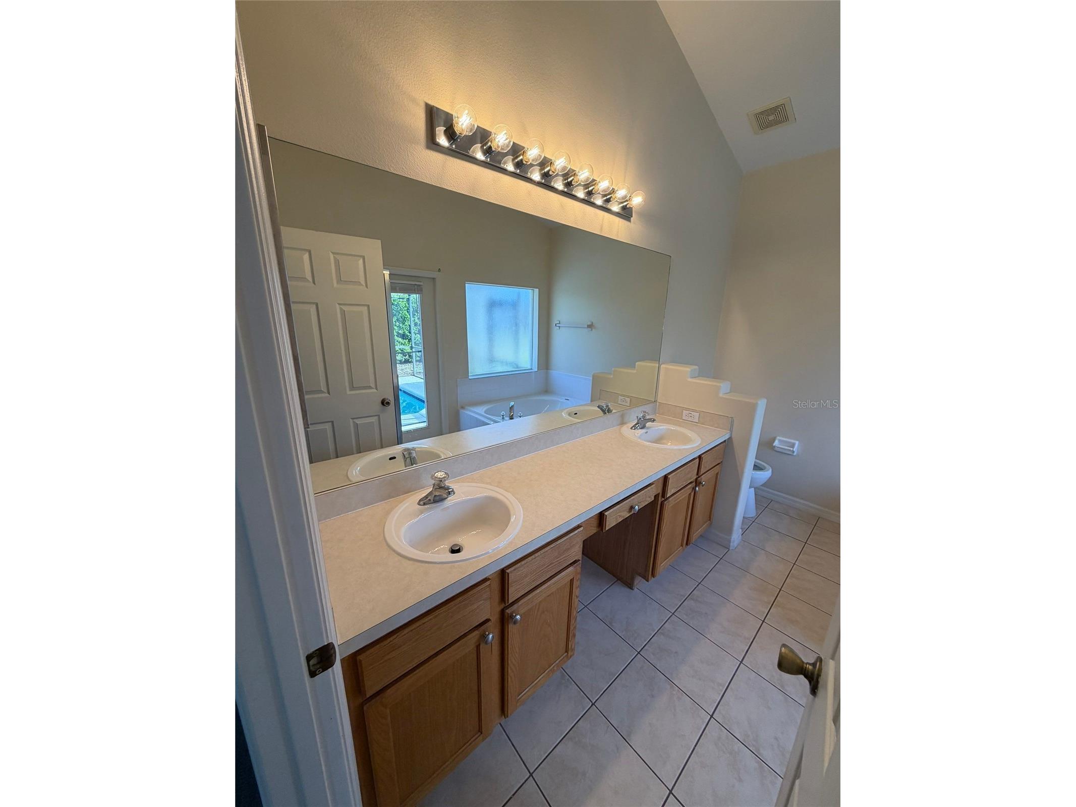 16725 Rolling Green Drive Clermont FL 34714 TB8484506 image35