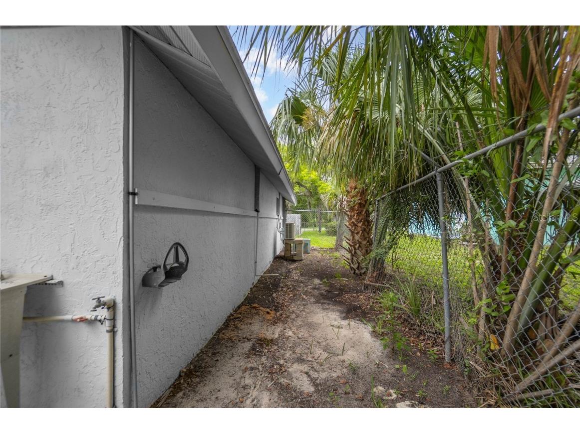  Crystal River FL 34428 OM705897 image42