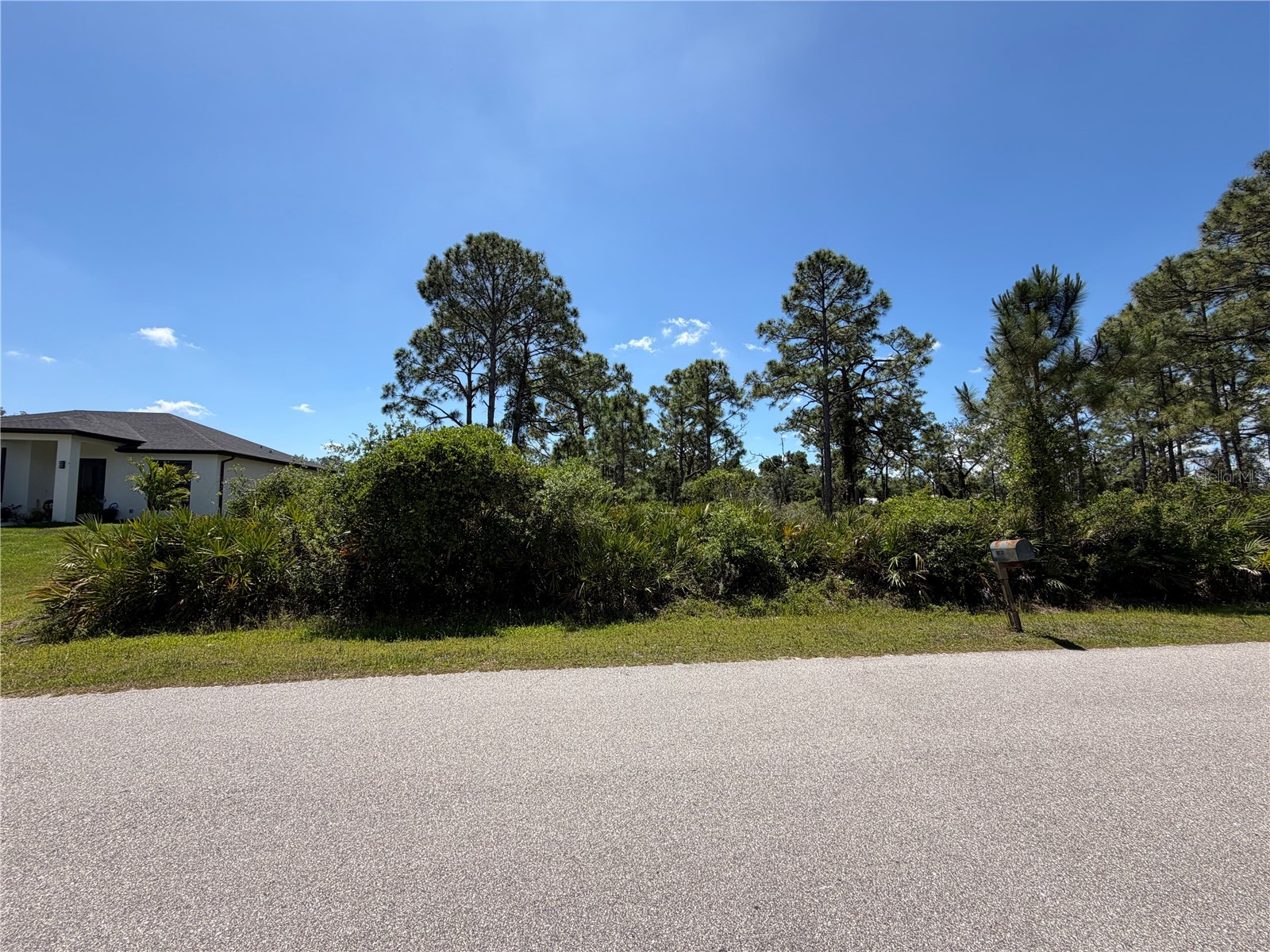 D Allyon Drive North Port FL 34287 A4692576 image3